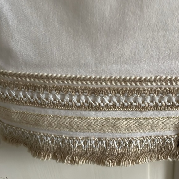 NWOT Chico’s capri pants - Picture 2 of 7